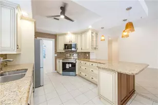4260 Montalvo Ct, Naples, FL 34109 - Photo 5