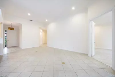4260 Montalvo Ct, Naples, FL 34109 - Photo 9