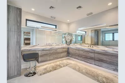 841 San Carlos Dr, Fort Myers Beach, FL 33931 - Photo 29