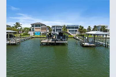 841 San Carlos Dr, Fort Myers Beach, FL 33931 - Photo 43