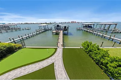 841 San Carlos Dr, Fort Myers Beach, FL 33931 - Photo 45