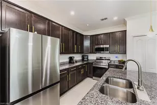 1219 SW 10th St, Cape Coral, FL 33991 - Photo 13