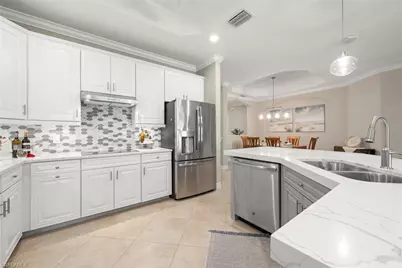 12735 Kinross Ln, Naples, FL 34120 - Photo 17