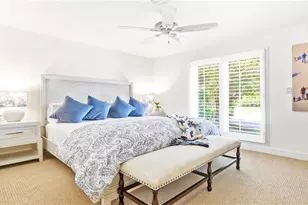 2700 Treasure Ln, Naples, FL 34102 - Photo 19
