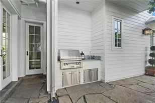 1800 Gordon Dr, Naples, FL 34102 - Photo 33