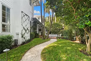 1800 Gordon Dr, Naples, FL 34102 - Photo 35