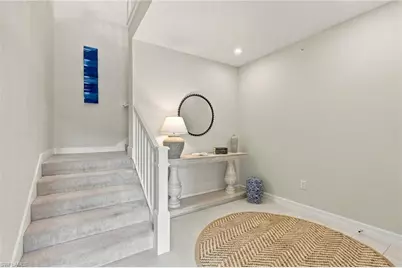 178 Indies Dr E #202, Naples, FL 34114 - Photo 5