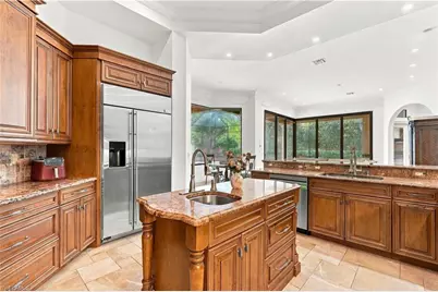 971 Tivoli Dr, Naples, FL 34104 - Photo 9