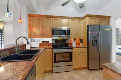 401 Bayfront Pl #3201, Naples, FL 34102 - Photo 7