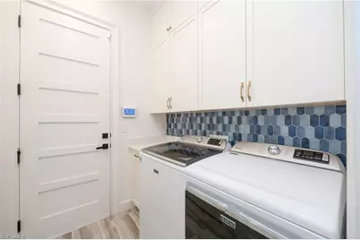 7035 Dominica Dr, Naples, FL 34113 - Photo 23