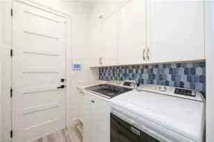 7035 Dominica Dr, Naples, FL 34113 - Photo 23