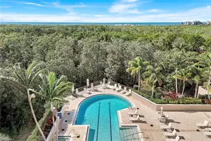 7225 Pelican Bay Blvd, Naples, FL 34108 - Photo 29