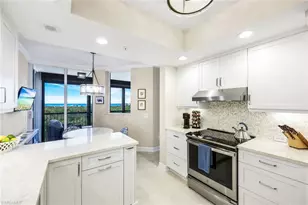 7225 Pelican Bay Blvd, Naples, FL 34108 - Photo 3