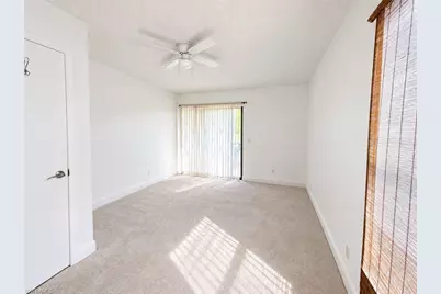 2070 Arbour Walk Cir #3214, Naples, FL 34109 - Photo 7