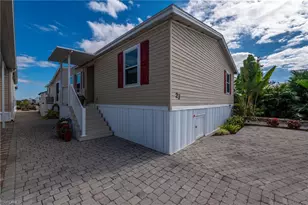 23 Nancy Ln, Fort Myers Beach, FL 33931 - Photo 11
