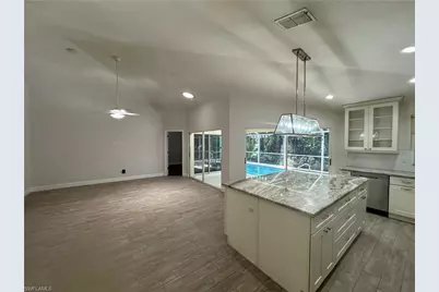 21194 Old Oak Pl, Estero, FL 33928 - Photo 3