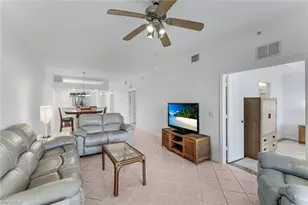 2373 Hidden Lake Ct, Naples, FL 34112 - Photo 9