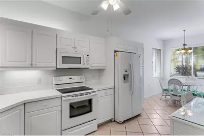 2373 Hidden Lake Ct #8101, Naples, FL 34112 - Photo 3