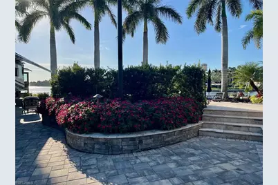 4736 Chariot Ct, Naples, FL 34114 - Photo 15