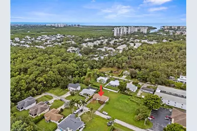 1341 Center Ln, Naples, FL 34110 - Photo 37
