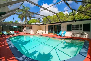 750 Pine Ct, Naples, FL 34102 - Photo 17