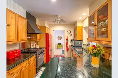 750 Pine Ct, Naples, FL 34102 - Photo 21