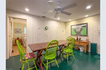 750 Pine Ct, Naples, FL 34102 - Photo 25