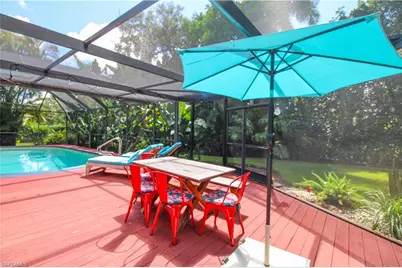 750 Pine Ct, Naples, FL 34102 - Photo 11