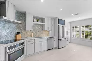 6855 San Marino Dr, Naples, FL 34108 - Photo 9