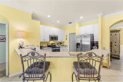 8332 Laurel Lakes Blvd, Naples, FL 34119 - Photo 7