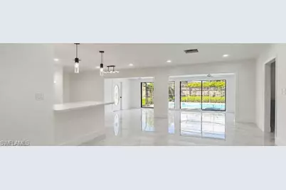 4201 32nd Ave SW, Naples, FL 34116 - Photo 7