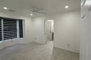 510 12th Ave NW, Naples, FL 34120 - Photo 7
