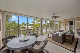 780 Waterford Dr, Naples, FL 34113 - Photo 7