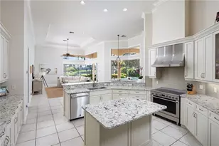 2370 Alexander Palm Dr, Naples, FL 34105 - Photo 25