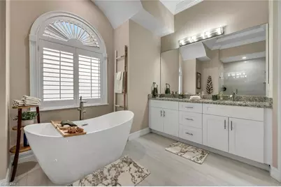 495 Saddlebrook Ln, Naples, FL 34110 - Photo 17