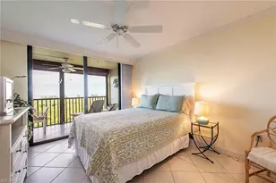 17 Bluebill Ave, Naples, FL 34108 - Photo 9