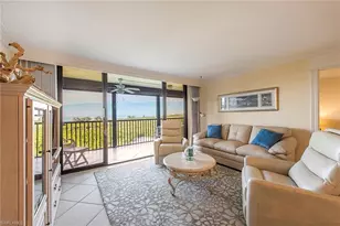 17 Bluebill Ave, Naples, FL 34108 - Photo 3
