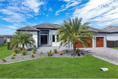 346 SW 31st Ave, Cape Coral, FL 33991 - Photo 3