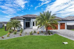 346 SW 31st Ave, Cape Coral, FL 33991 - Photo 3