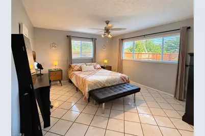 1643 N Hermitage Rd, Fort Myers, FL 33919 - Photo 9