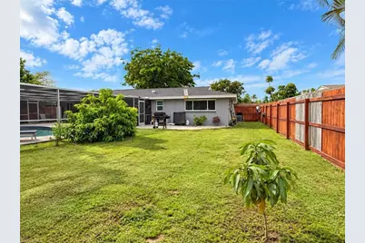 1643 N Hermitage Rd, Fort Myers, FL 33919 - Photo 21