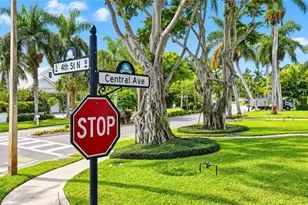 442 Central Ave, Naples, FL 34102 - Photo 35