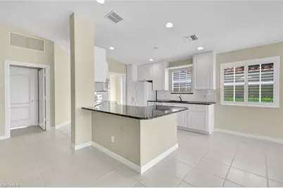 3312 Cayman Ln, Naples, FL 34119 - Photo 15