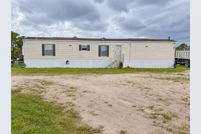 530 S Olivo St, Clewiston, FL 33440 - Photo 3