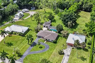 5272 Myrtle Ln, Naples, FL 34113 - Photo 29
