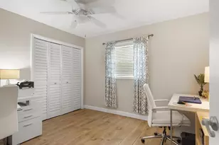 5272 Myrtle Ln, Naples, FL 34113 - Photo 15