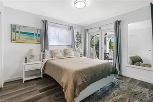 724 100th Ave N, Naples, FL 34108 - Photo 17