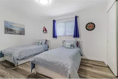 724 100th Ave N, Naples, FL 34108 - Photo 15