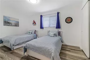 724 100th Ave N, Naples, FL 34108 - Photo 15