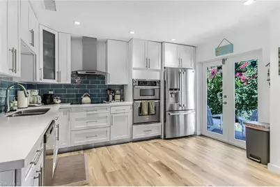 724 100th Ave N, Naples, FL 34108 - Photo 7